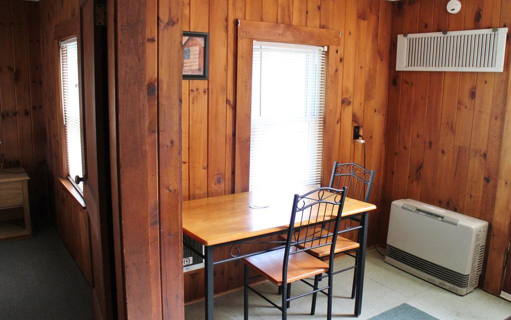 Pine Valley Cabins Thornton Ruang foto