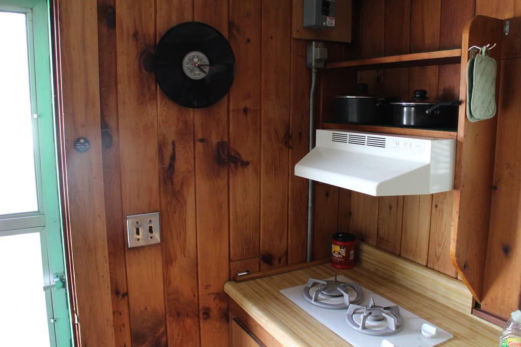 Pine Valley Cabins Thornton Ruang foto